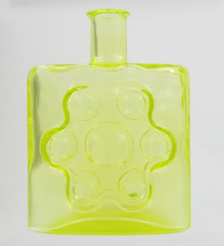 Lasipullo Riihimäen lasi, Paukkurauta, design Erkkitapio Siiroinen, korkeus 170mm