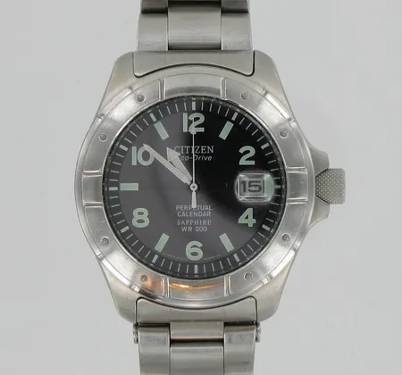 Miesten teräsrannekello Citizen Eco-Drive perpetual calendar sapphire wr 200, Ø 40mm.