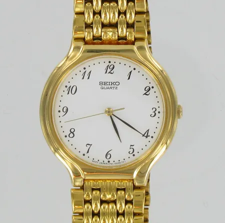 Teräsrannekello Seiko quartz, Ø 34mm