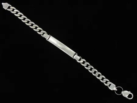 Panssariranneketju laatalla, lukko viallinen, pituus 210mm, 925br, paino 24,7g Vikt: 24,7 g