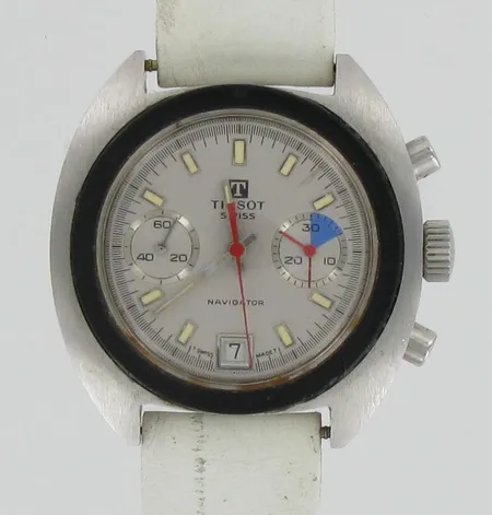 Miesten teräsrannekello tissot navigator, mekaaninen, Ø 40mm, pieniä naarmuja ja hihna kulunut.
