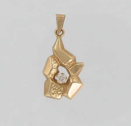Kiviriipus, korkeus 18mm, 585br, paino 0,5g Vikt: 0,5 g
