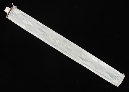 Rannekoru, pituus 195mm, leveys 20mm, 925, paino 23,2g Vikt: 23,2 g