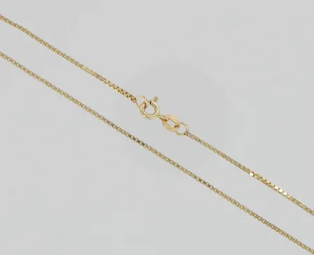Venetsiakaulaketju, pituus 60cm, 585, paino 5,3g Vikt: 5,3 g