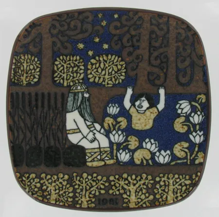 Vuosilautanen Arabia 1981, design R.Uosikkinen, mitat 20x20cm. Nouto ainoastaan myymälästä!