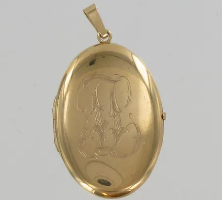 Medaljonki, pituus 4,0cm, kaiverrettu, 585br, paino 8,2g Vikt: 8,2 g