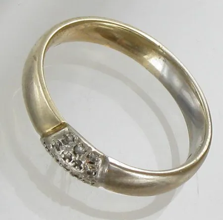 Timanttisormus, 12xn.0.005ct, koko 18, 585, paino 4,0g Vikt: 4   g