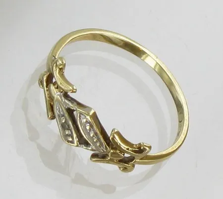 Timanttisormus, 1xn.0.005ct, koko 16, 585, paino 1,3g Vikt: 1,3 g