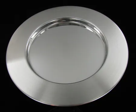 Teräslautanen, Ø 26,0cm, Iittala, design Timo Sarpaneva