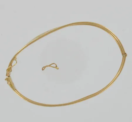 Viallinen rannerengas, 750, paino 13,8g Vikt: 13,8 g