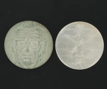 Kaksi juhlaraha J.K.Paasikivi 1870-1956 ja EMX Helsinki 1971, nimellisarvo 20mk, 500, paino 46,9g Vikt: 46,9 g