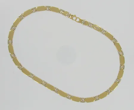 Kaulaketju, pituus 44cm, 750 kelta- ja valkokulta, paino 33,1g Vikt: 33,1 g