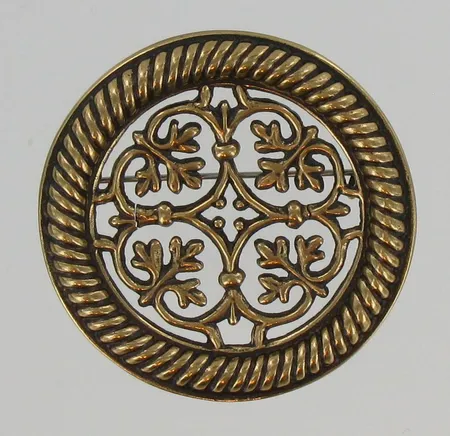 Rintaneula Kalevala Koru, Ø 45mm, pronssia