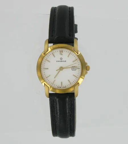 Naisten teräsrannekello Candino, quartz, taulun Ø 29mm, paristo loppunut