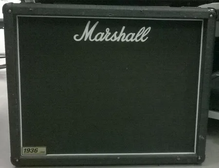 Kaiutin Marshall 1936 Lead, 2x12. Nouto ainoastaan myymälästä!