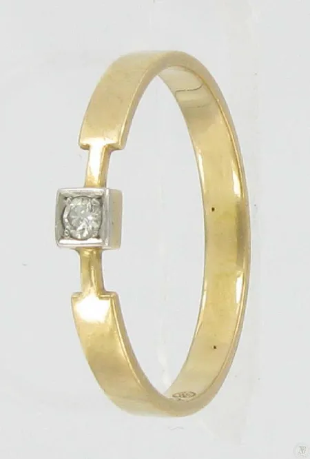 Timanttisormus 1xn.0,05ct, Kalevala Koru, koko 19¾, kaivertamaton, 750, paino 2,7g Vikt: 2,7 g