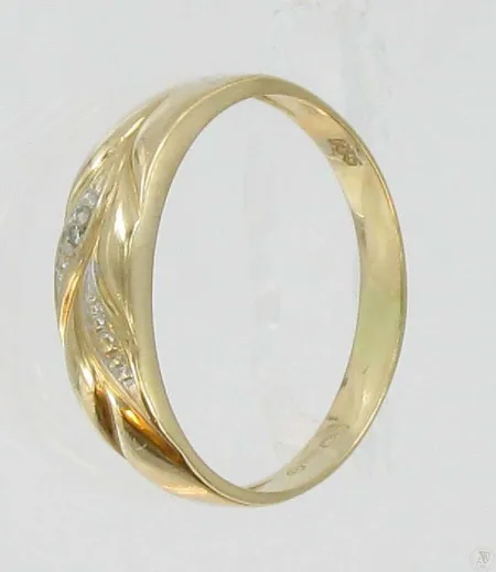 Timanttisormus 1xn.0,005ct, koko 18, kaivertamaton, 585, paino 1,6g Vikt: 1,6 g