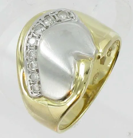 Timanttisormus 8xn.0,03ct, koko 18¾, kaivertamaton, 585, paino 5,8g Vikt: 5,8 g
