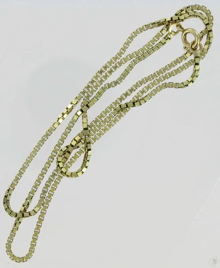 Venetsiakaulaketju  24cm 585 paino 7,1g Vikt: 7,1 g