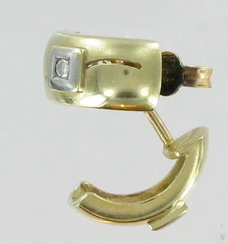 Timkorvakorut 2xn0,01ct 585 paino2,9g Vikt: 2,9 g