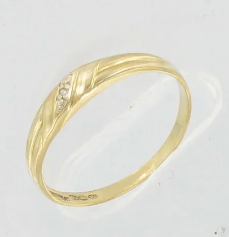 Timanttisormus 1xn.0,005ct koko 17, 585 paino 0,9g Vikt: 0,9 g