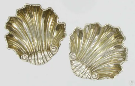 2 Pientä tuhkakuppia, 800, paino 15,0g Vikt: 15   g