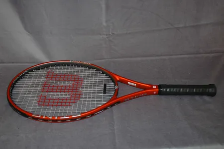 4 Tennismaila Wilson sting soft shock