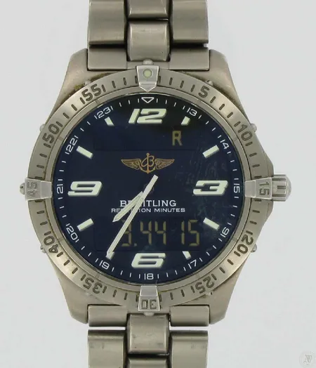 Miesten titaniumrannekello Breitling Aerospace, E65362, quartz, rannekkeen jatkopalat