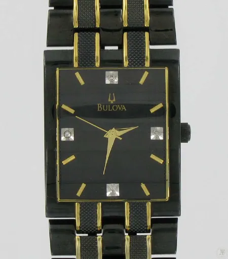 Miesten teräsrannekello Bulova quartz, rannekkeen jatkopalat, ohjekirja ja rasia