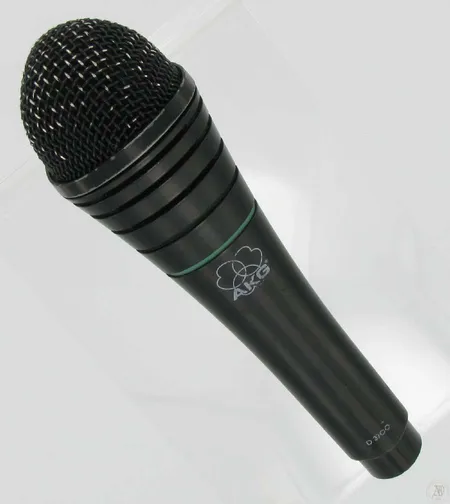 Microfoni AKG D 3700, kulumia