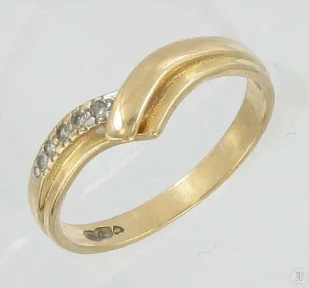 Timanttisormus kaivertamaton 5xn.0,005ct koko 17, 585 paino 1,8g Vikt: 1,8 g
