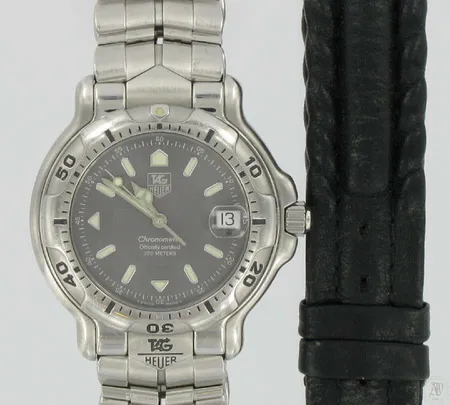 Miesten rannekello tag heuer chronometer automatic no.40520 wh5112-k1 teräs ja nahkaranneke kaivertamaton