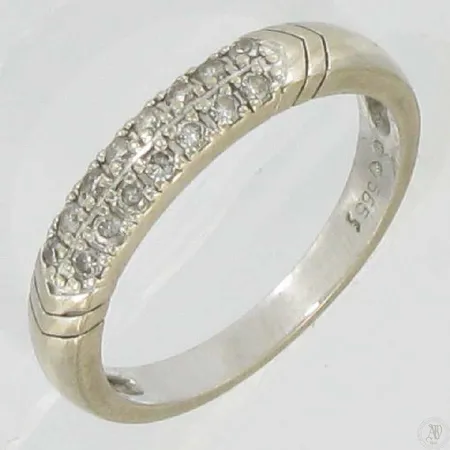 Timanttisormus 15xn.0.01ct, kaivertamaton, koko 16¼, 585, paino 2,2g Vikt: 2,2 g