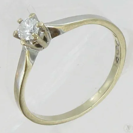 Timanttisormus 1xn.0.17ct, kaivertamaton, koko 16¾, 750, paino 1,8g Vikt: 1,8 g