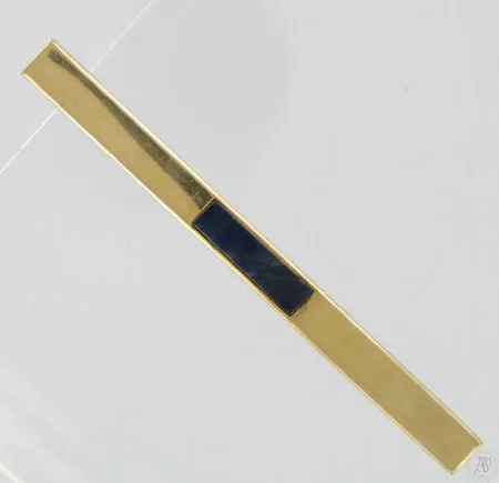 Solmionpidin kivellä, 585br, paino 3,8g Vikt: 3,8 g