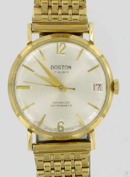 Miesten kultarannekello Boston metallirannekkeella, mekaaninen, kaivertamaton, 750br, paino 57,0g Vikt: 57   g