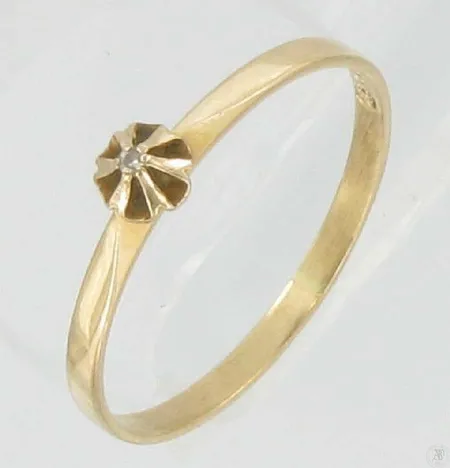 Timanttisormus 1xn.0.005ct, kaivertamaton, koko 17½, 585, paino 1,0g Vikt: 1   g