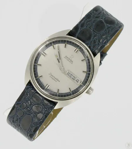 Miesten teräsrannekello Omega automatic Seamaster Cosmic lasissa ja kuoressa naarmuja
