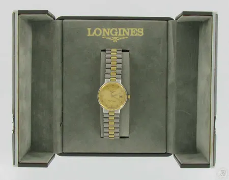 Naisten teräsrannekello Longines V.H.P. Quartz malli no: 4012/24907799, laatikko, takuukortti ostettu 30.6.1992 ja ohjekirja