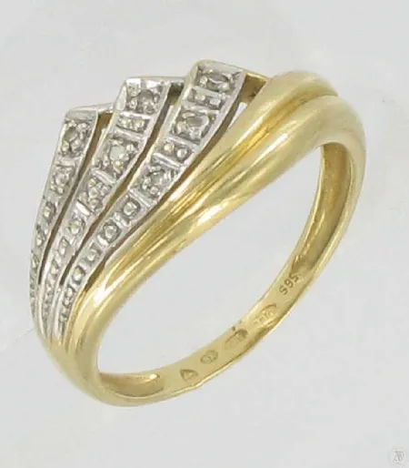 Timanttisormus 6xn.0,005ct kaivertamaton koko 15¼ 585 paino 1,8g Vikt: 1,8 g