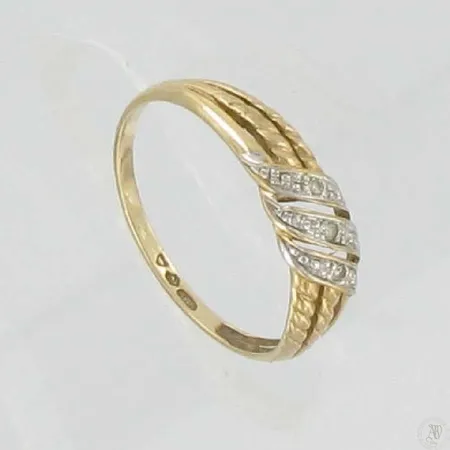 Timanttisormus kaivertamaton 3xn.0,005ct koko 17¼, 585 paino 1,3g Vikt: 1,3 g
