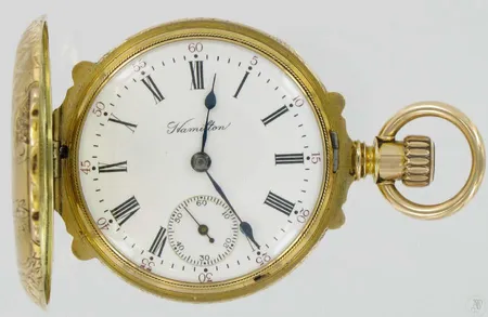 Kultataskukello Hamilton Watch Co 17 kiv. koneiston nro. 671839, rungon nro. 528672 585br paino 146gr
