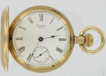 Kultataskukello American Waltham Watch Co kaivertamaton koneiston nro 4772613, rungon nro. 532632, 585 paino 123,3g