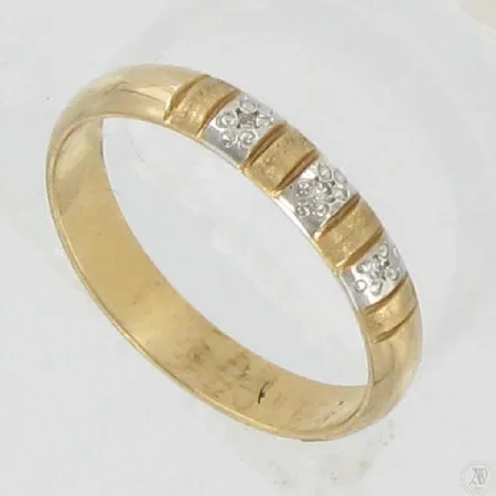 Timanttisormus 3xn.0,01ct kaivertamaton koko 15¼, 585 paino 1,6g Vikt: 1,6 g