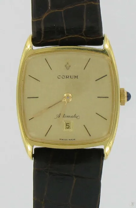 Naisten kultarannekello Corum automatic kaivertamaton 750 rungon no.46105, 128628