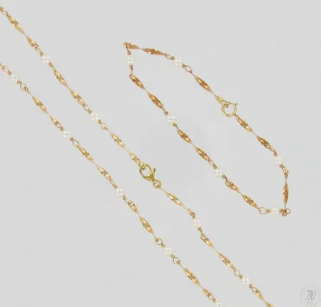 Helmikaulakoru, pituus 45,0cm, helmirannekoru, pituus 18,0cm, 585br, paino 8,3g Vikt: 8,3 g