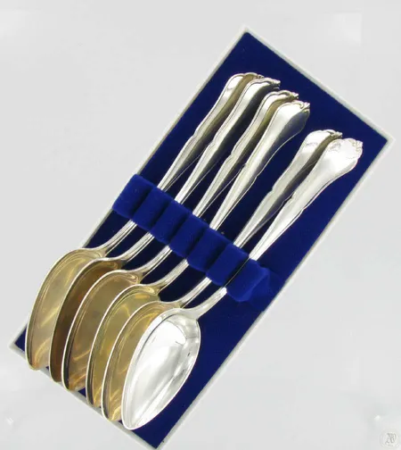 6kpl Ruokalusikoita Chippendale, kaivertamattomia, 830, paino 317,2g Vikt: 317,2 g