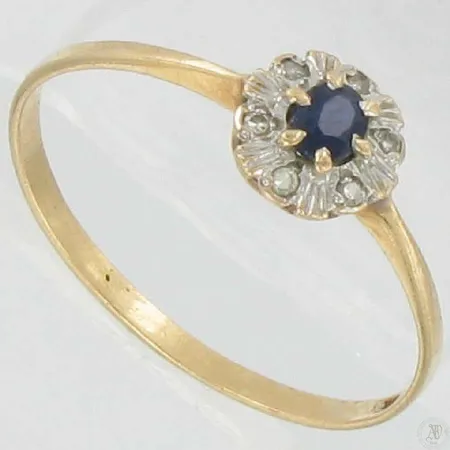 Sinisafiirisormus timanteilla 6xn.0.005ct, koko 18¾, kaivertamaton, 585br, paino 1,2g Vikt: 1,2 g