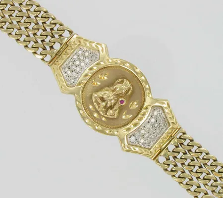 Timanttirannekoru rubiinilla 30xn.0,02-0,04ct kaivertamaton, pituus 24,5cm 585br paino 87,1g 1 varmuuslenkki puuttuu Vikt: 87,1 g
