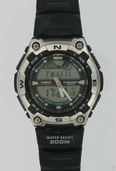 Miesten rannekello Casio 5028, käyttöohje laatikossa